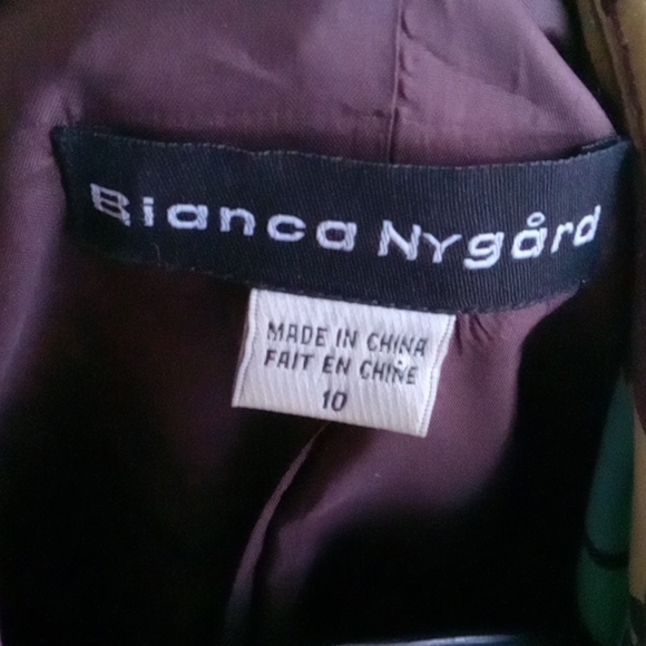 Bianca Nygard | Fashionable Floral Print Jacket - Picture 6 of 8